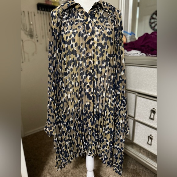 Arna York black & white polka‎ dotted tunic - Picture 1 of 6
